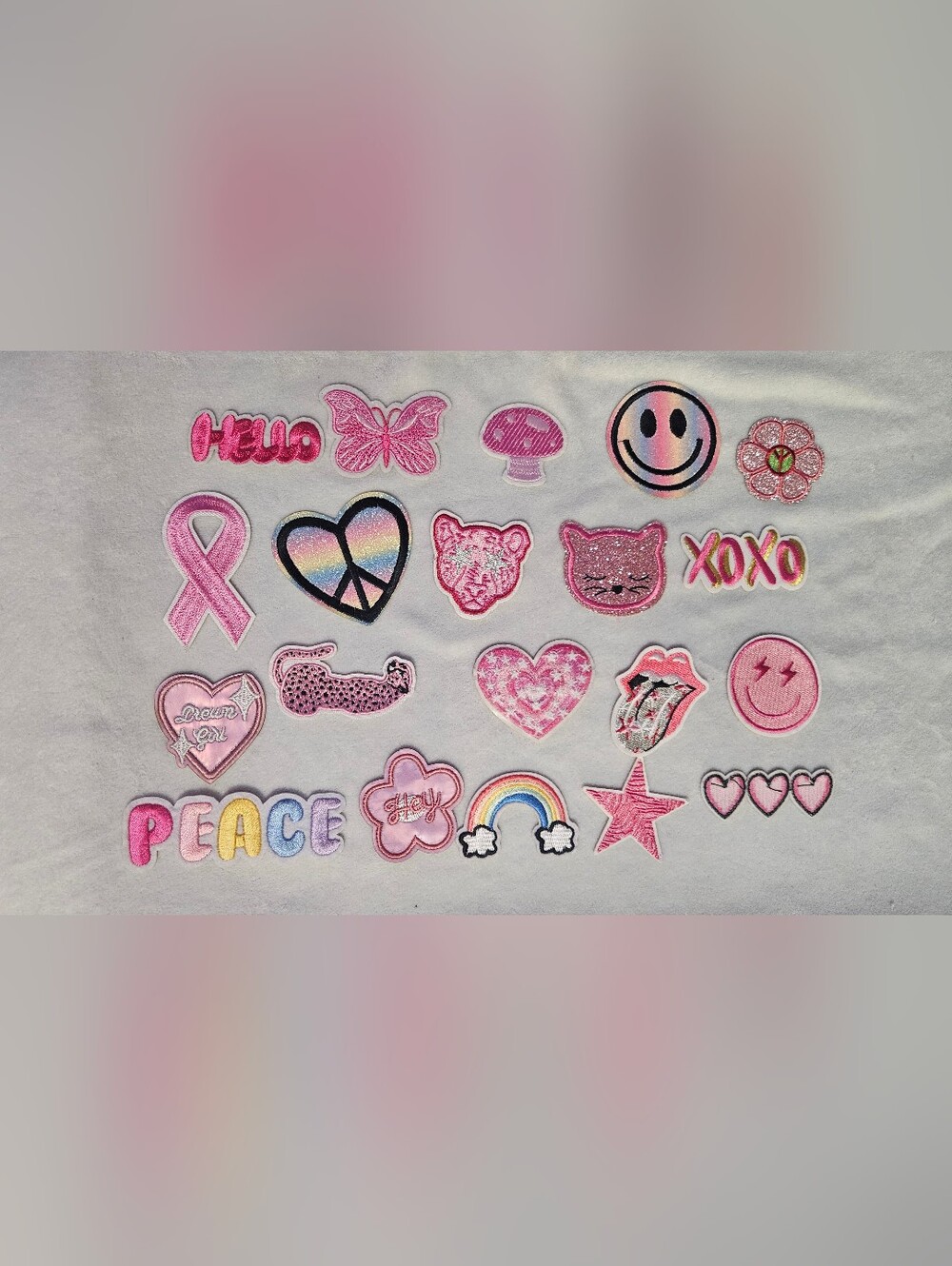 Lot Of 20 Kawaii Embroidered Iron On Patches